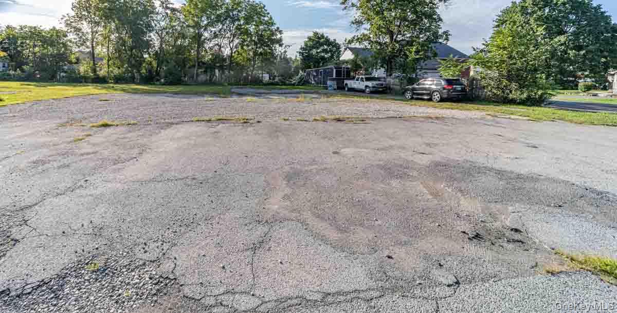 212 Homestead Avenue Property Photo 14