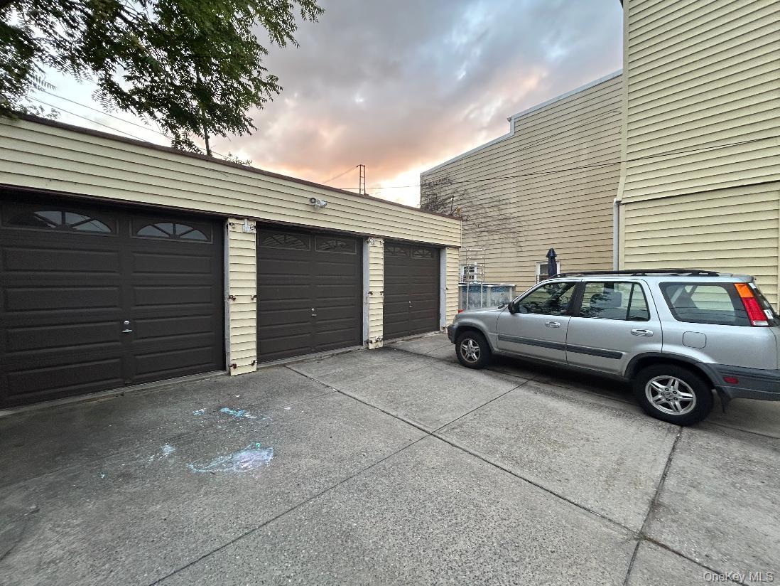 73-58 71st Street Property Photo 2
