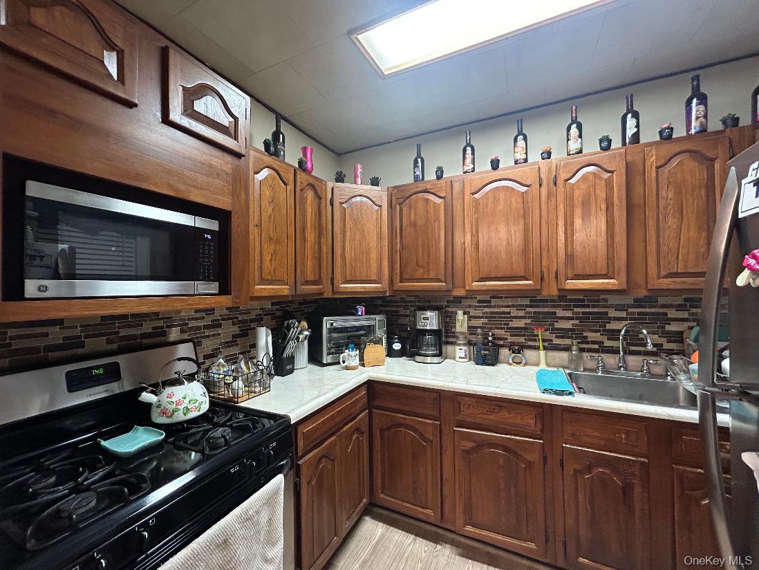 73-58 71st Street Property Photo 27