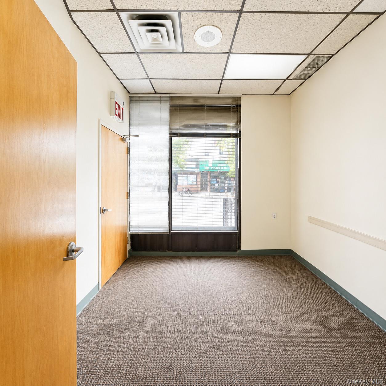 6419 Myrtle Avenue Property Photo 4