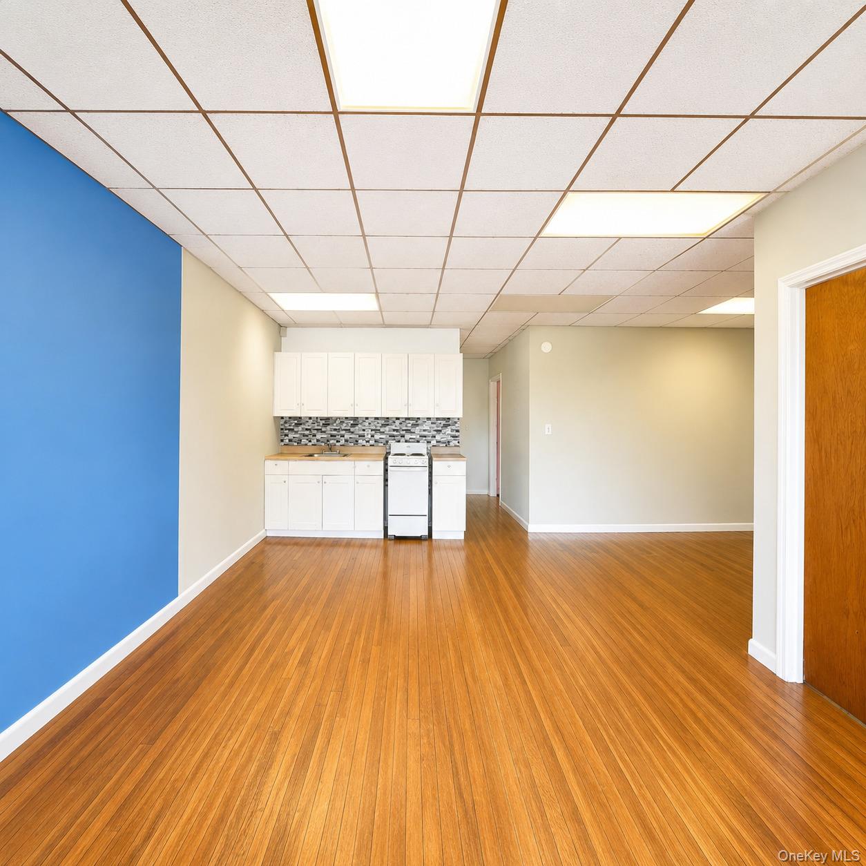 6419 Myrtle Avenue Property Photo 23