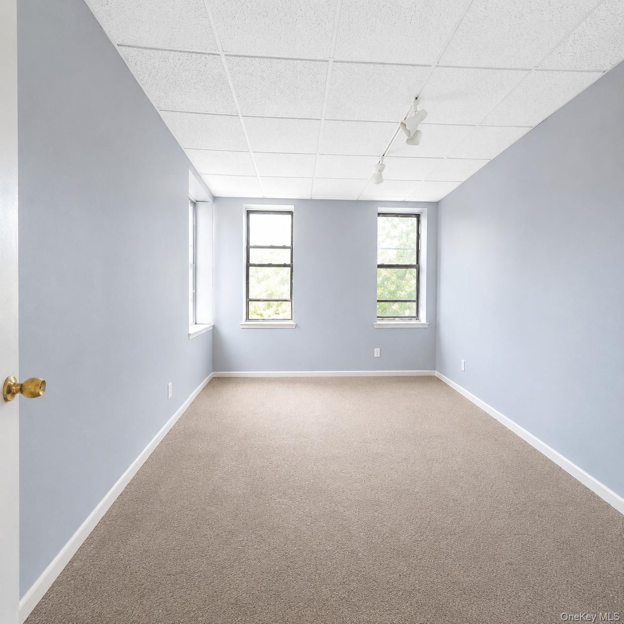 6419 Myrtle Avenue Property Photo 24
