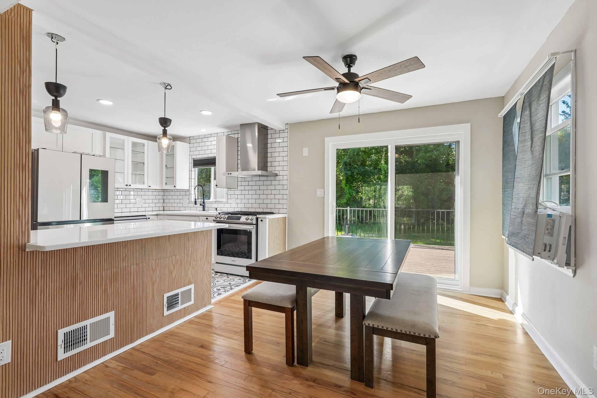 294 Orangeburg Road Property Photo 5