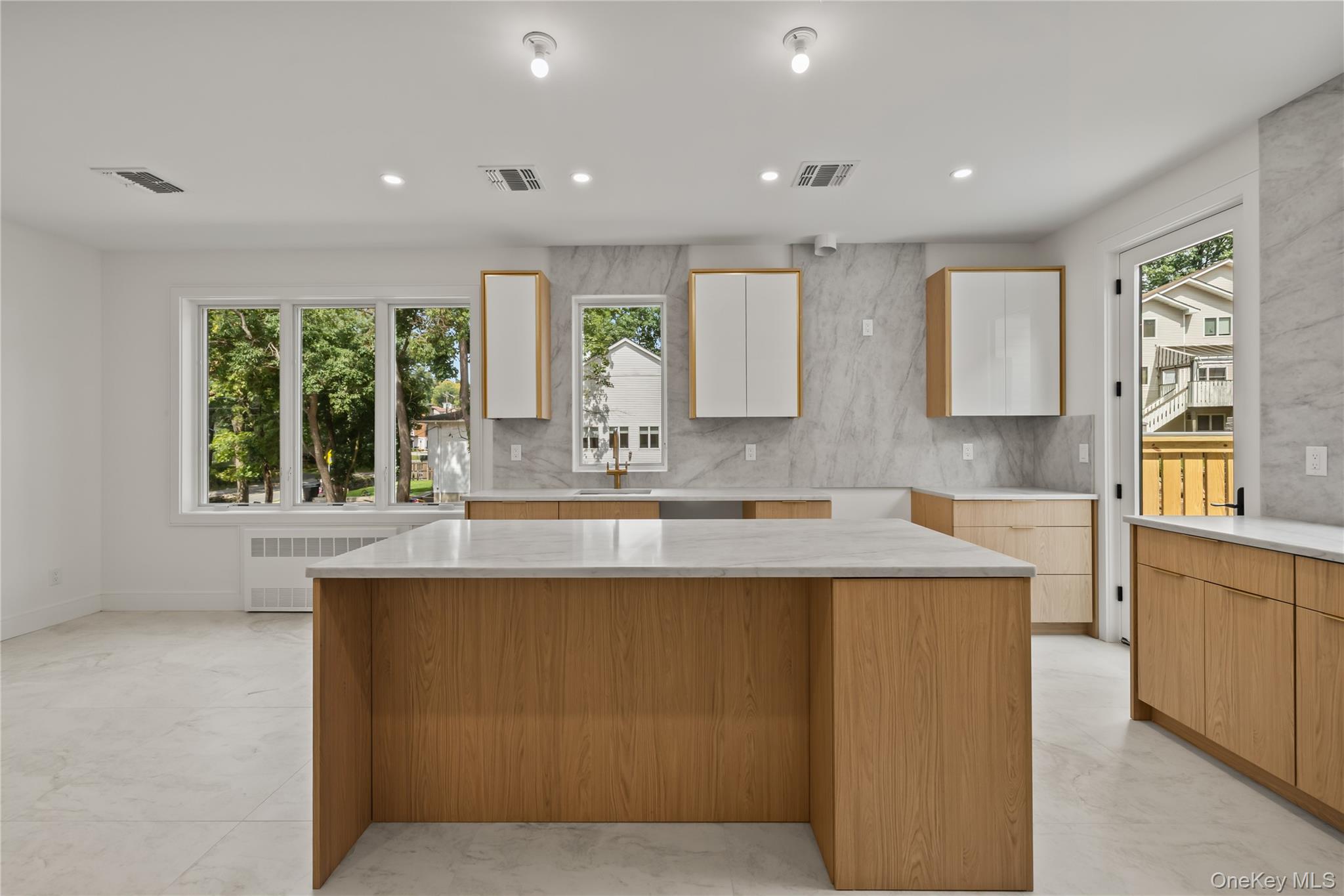41 Saddle River Road 201 Property Photo 15