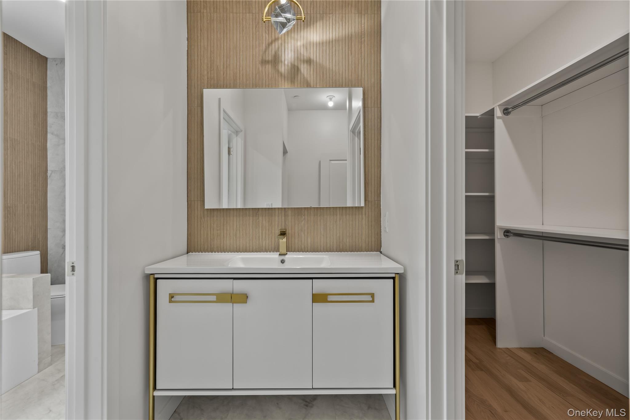 41 Saddle River Road 201 Property Photo 23