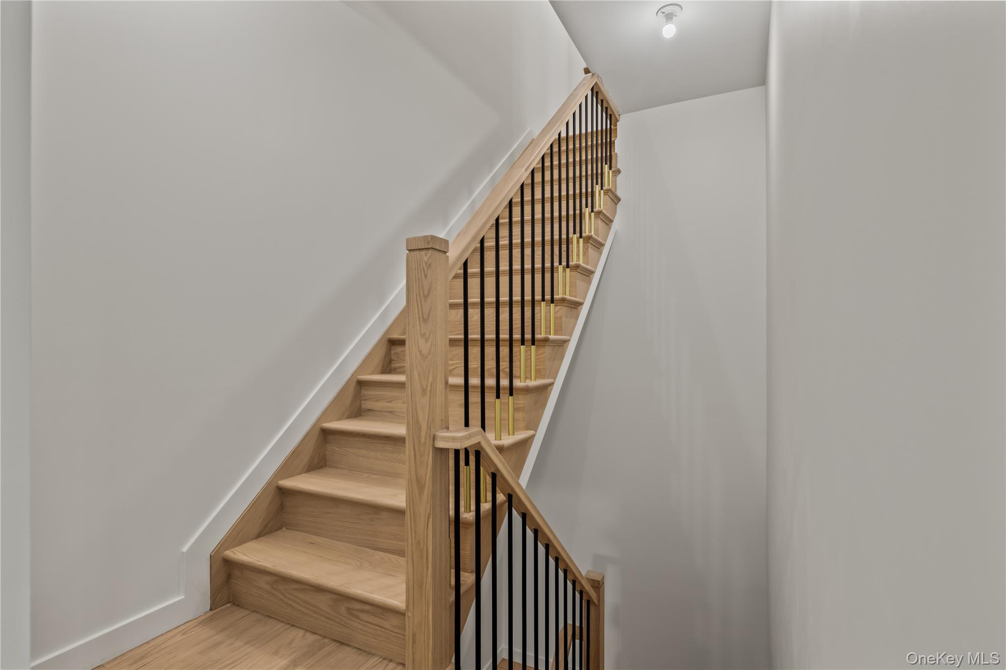 41 Saddle River Road 201 Property Photo 38