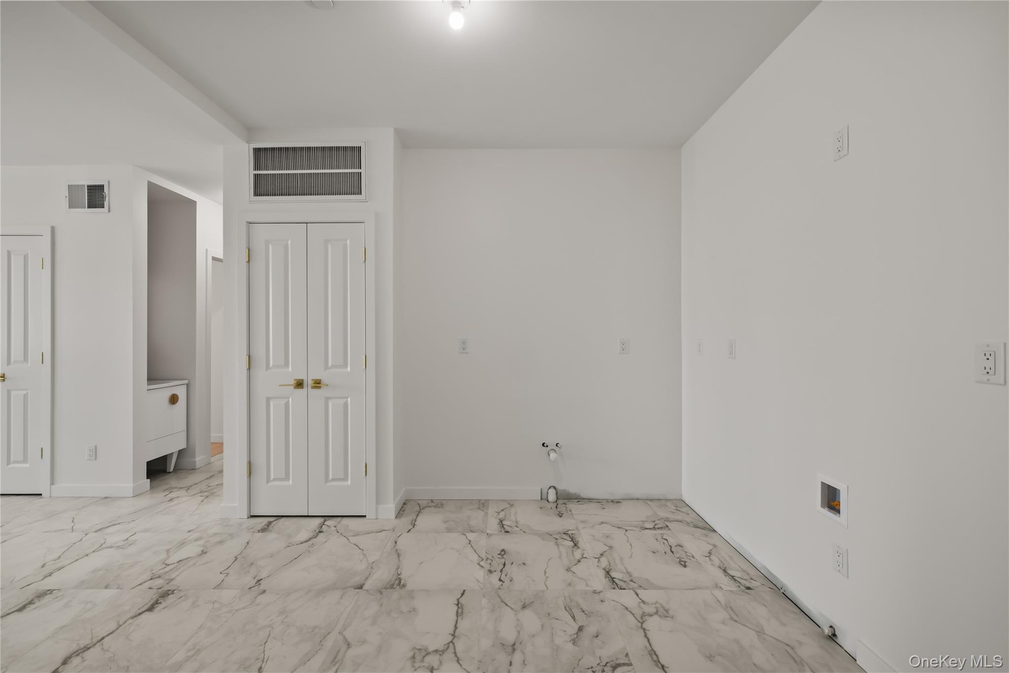 41 Saddle River Road 201 Property Photo 43