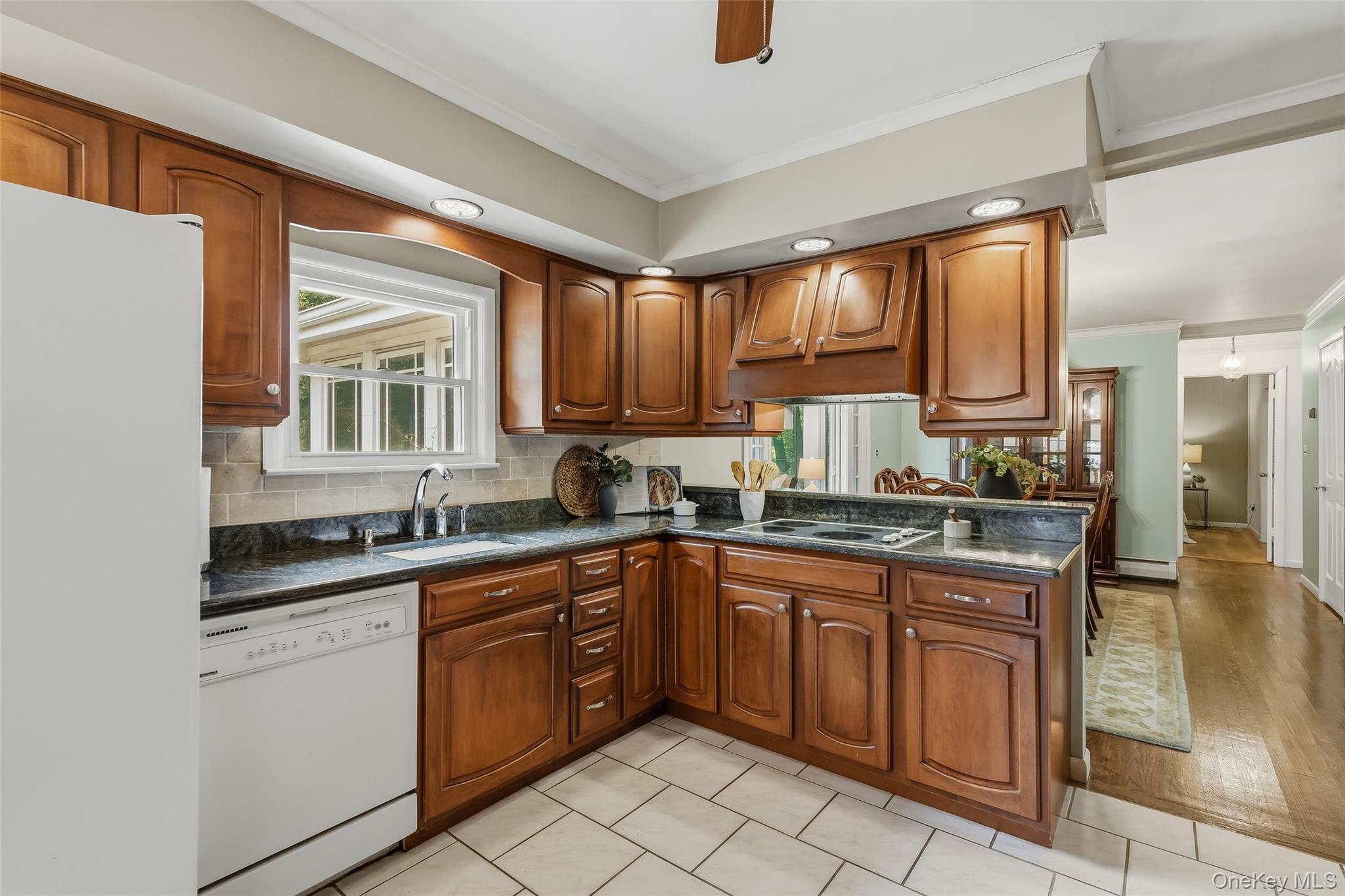 730 Fieldstone Court Property Photo 11
