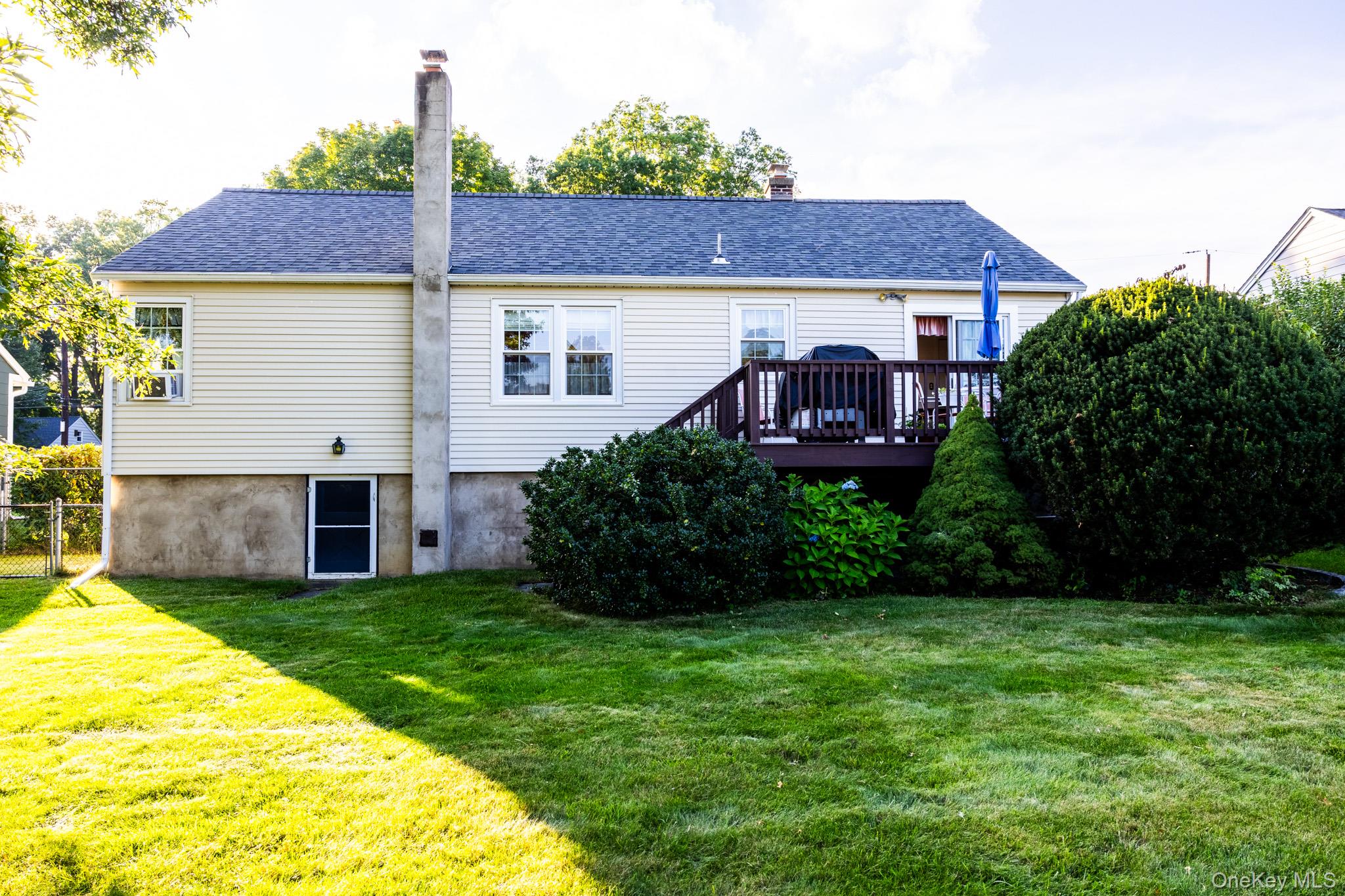 67 E Willow Street Property Photo 21