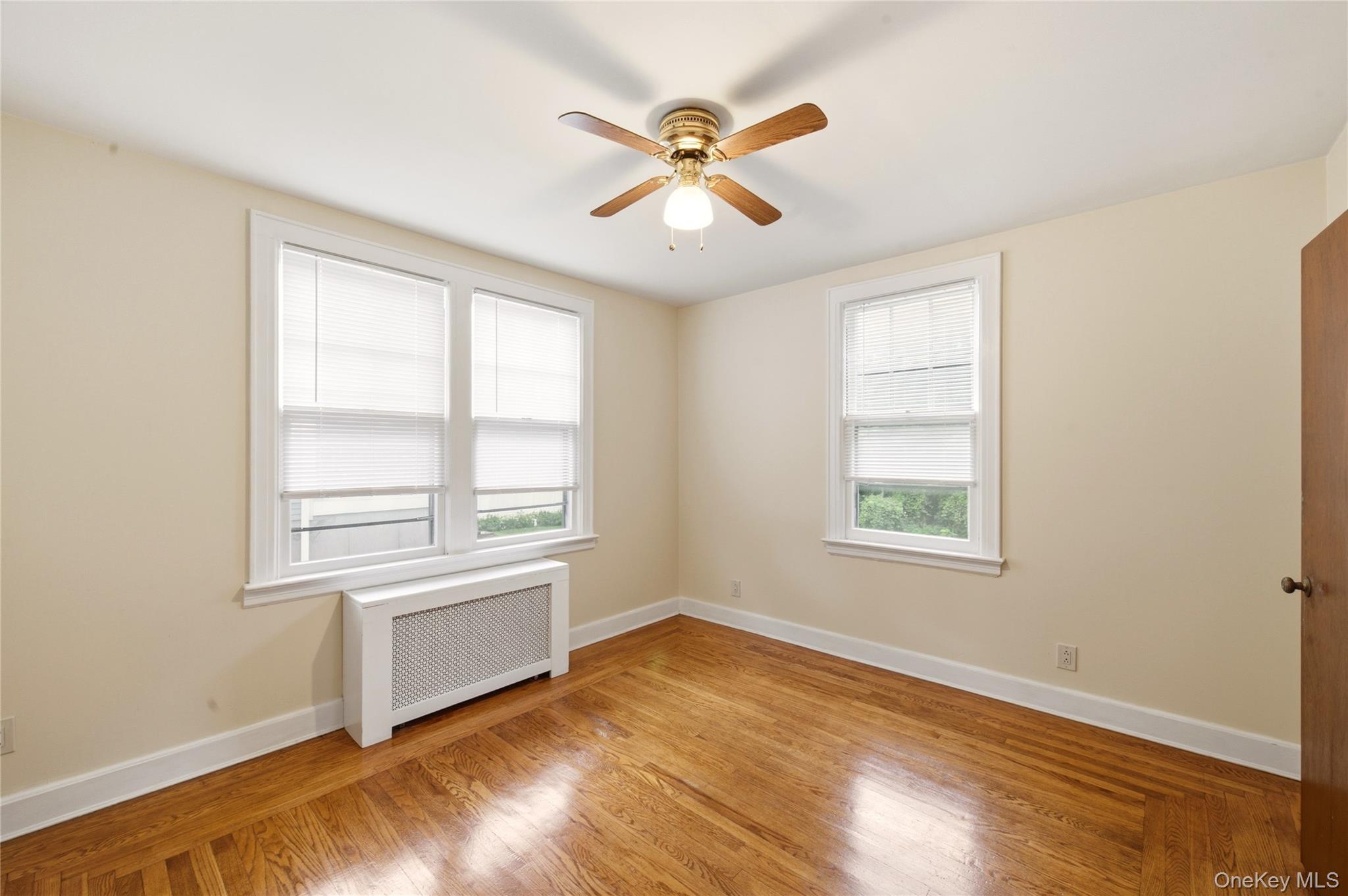 19 Sunset Avenue Property Photo 12