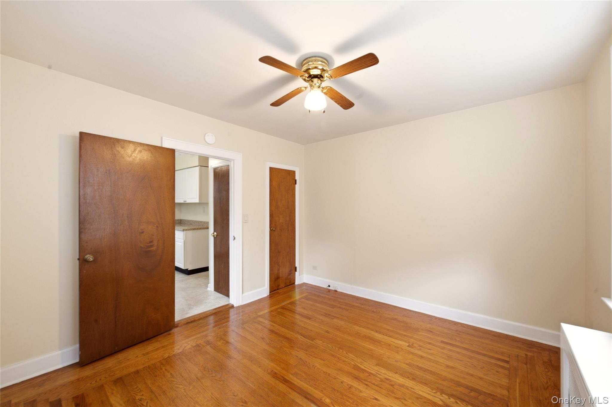 19 Sunset Avenue Property Photo 14