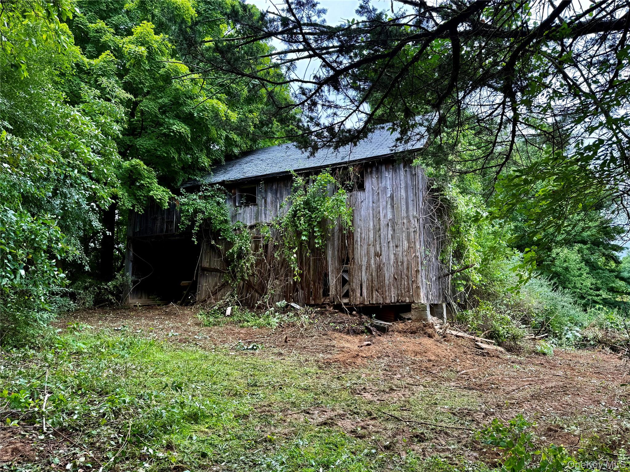 Weaver Road Weaver Road Property Photo 1