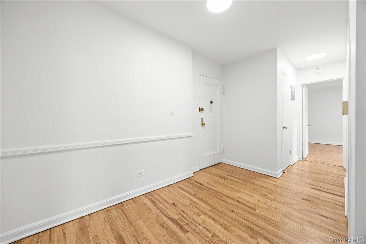 3260 Netherland Avenue 3f Property Photo 11