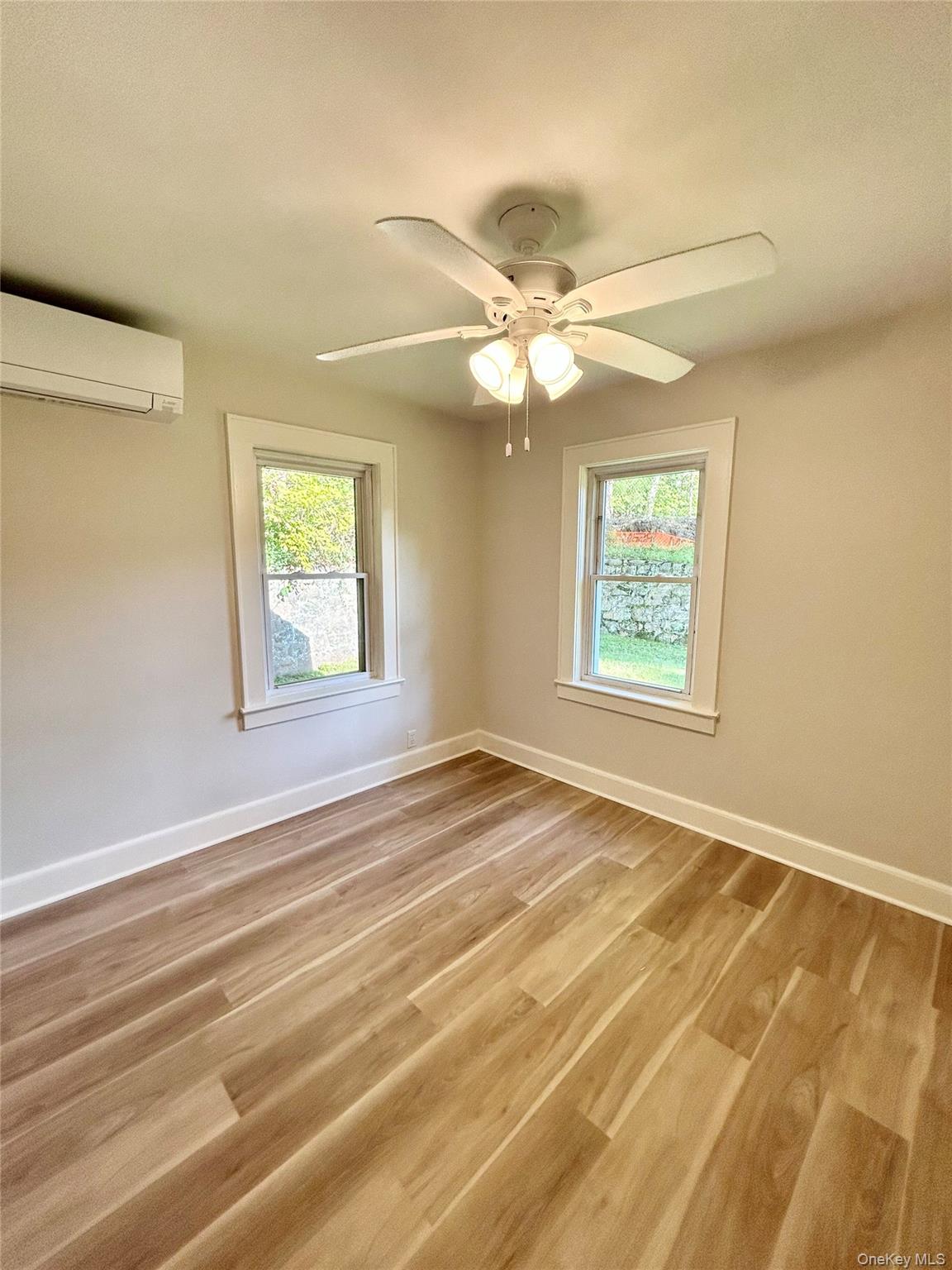 747 Route 9w Cottage 8 Property Photo 5
