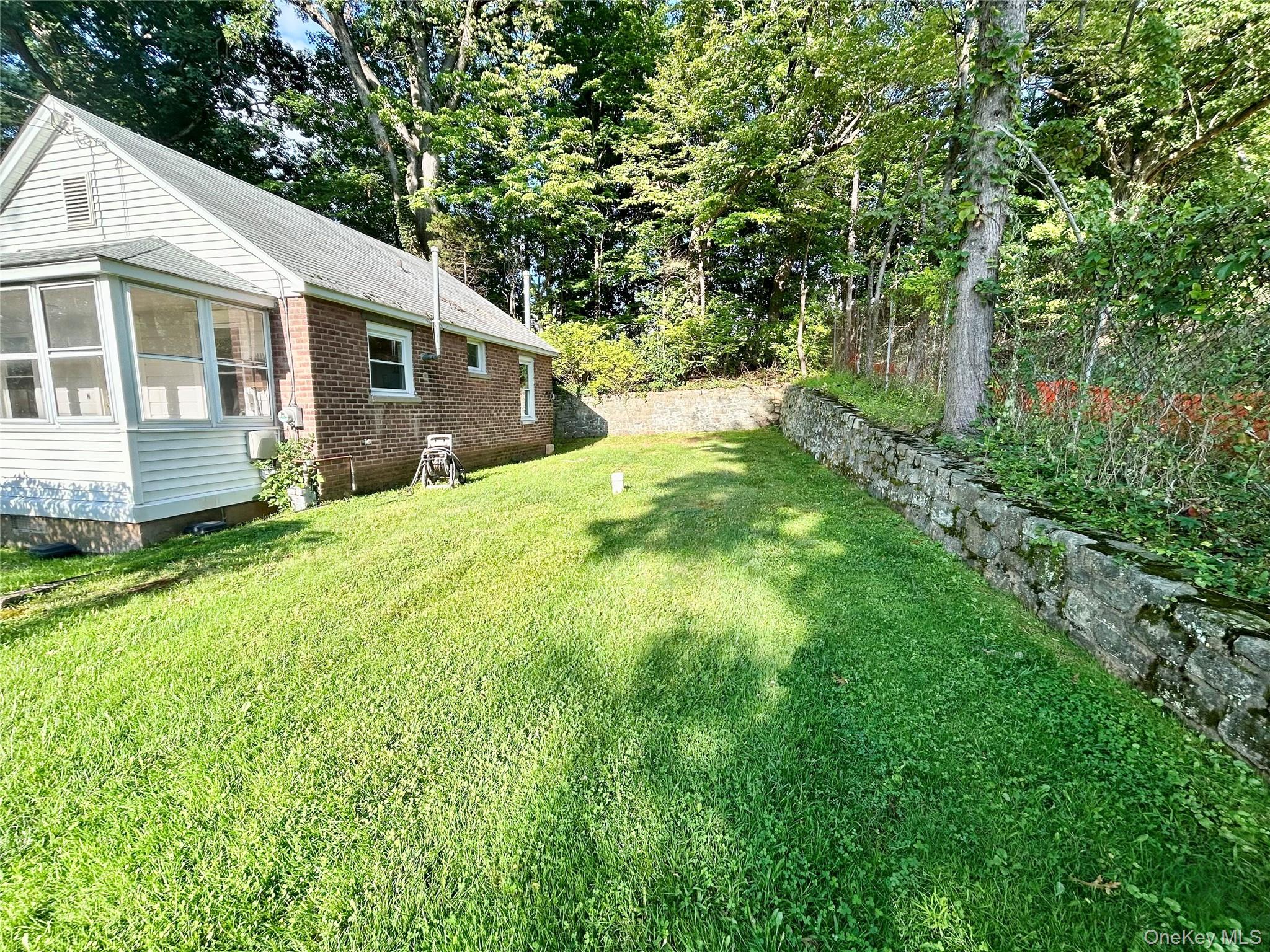 747 Route 9w Cottage 8 Property Photo 9