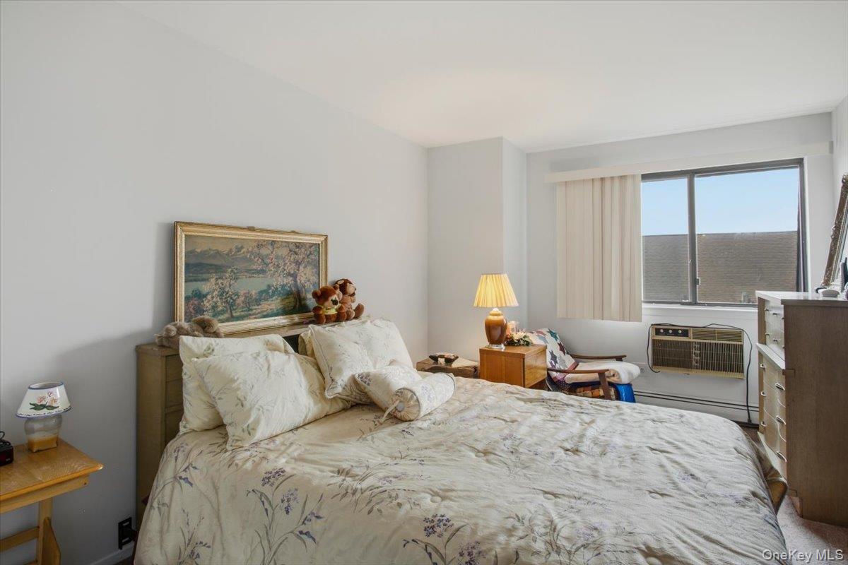 107 N Broadway 205b Property Photo 16