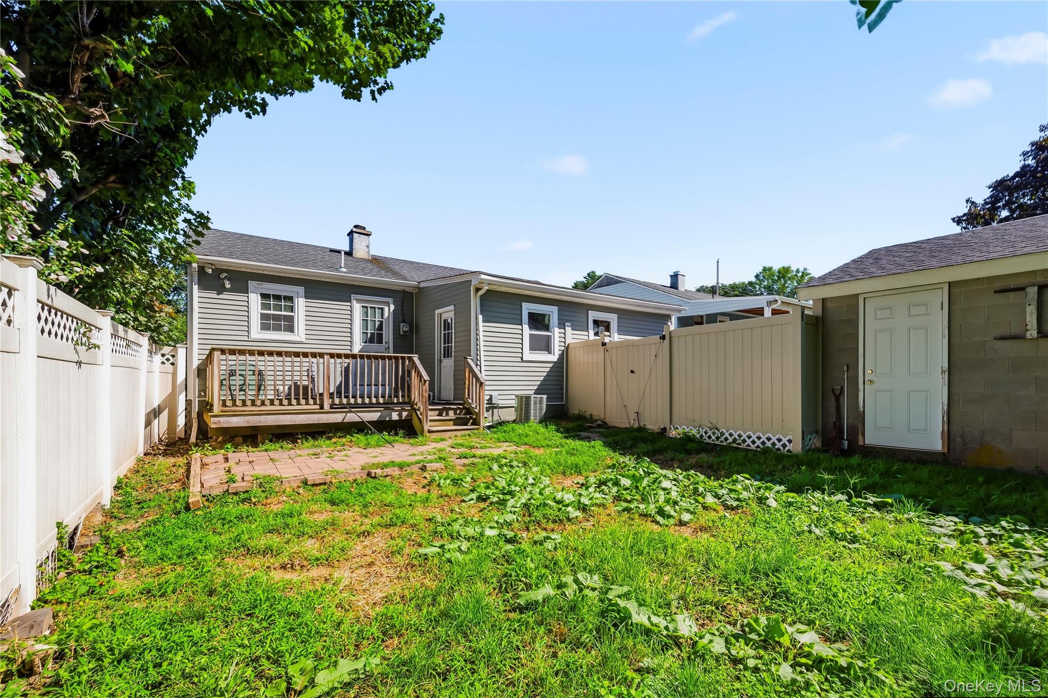 19 Blake Street Property Photo 23