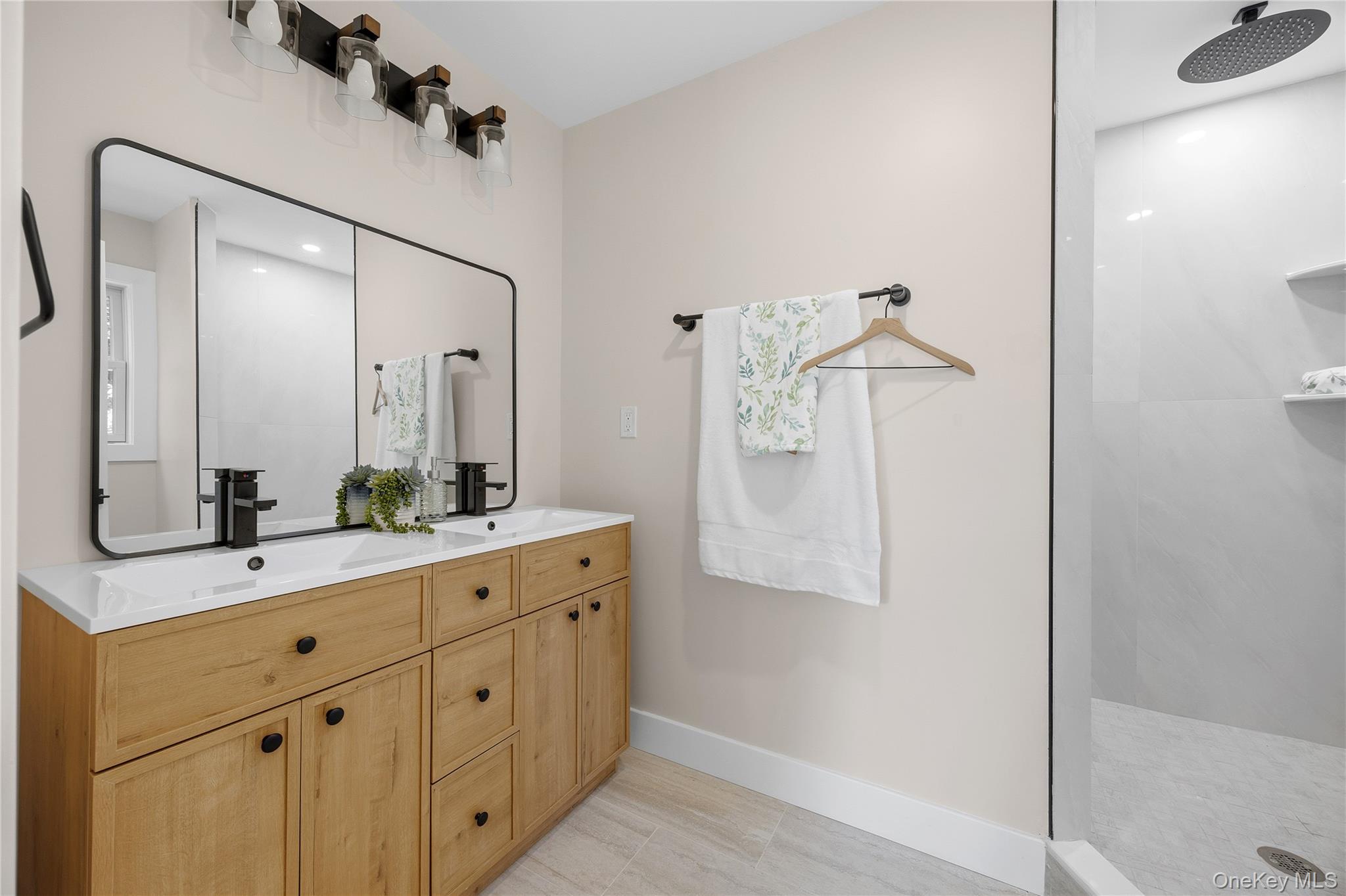 52 Mount Airy Road Property Photo 15
