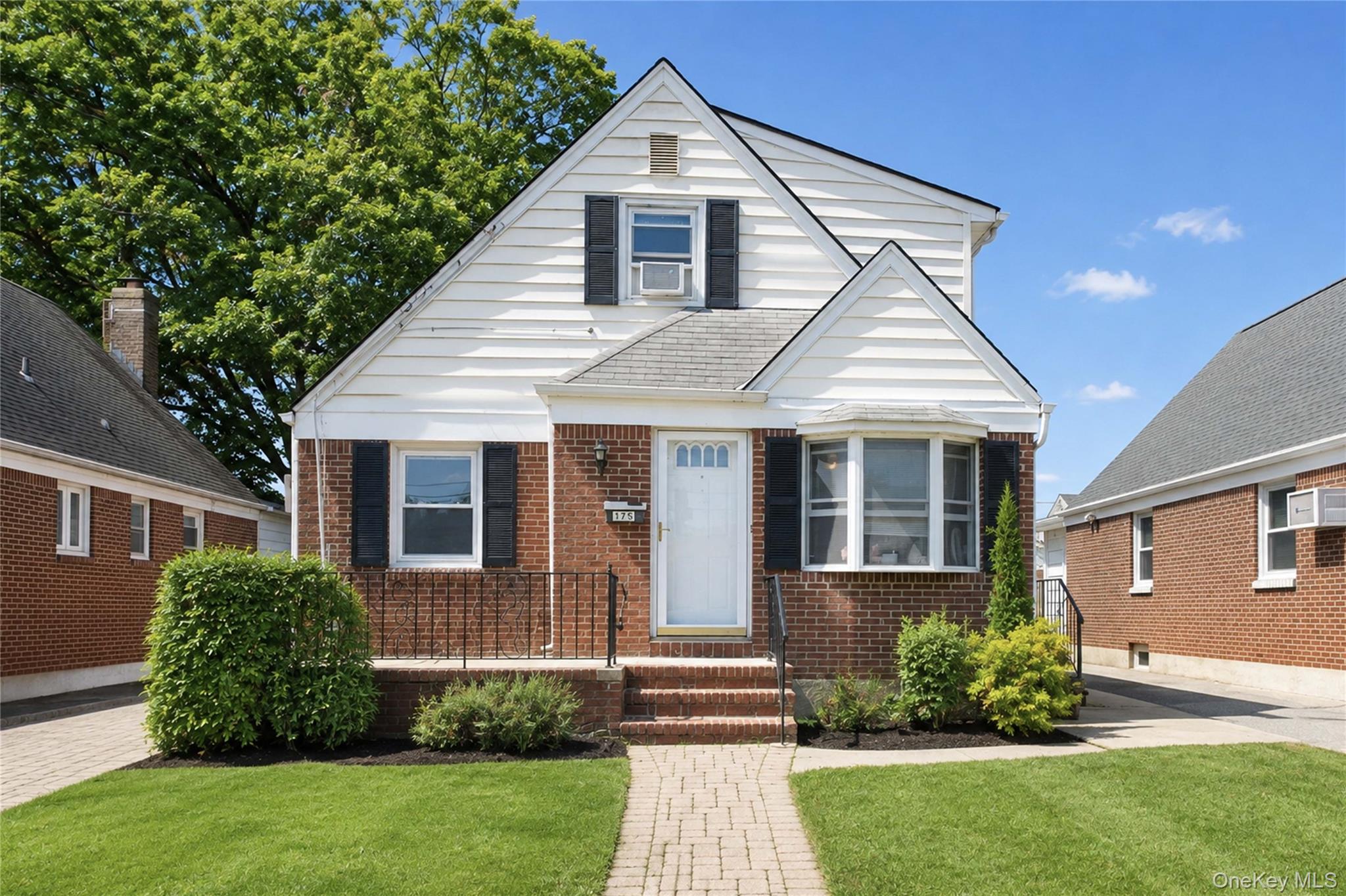 175 Latham Road Property Photo 1