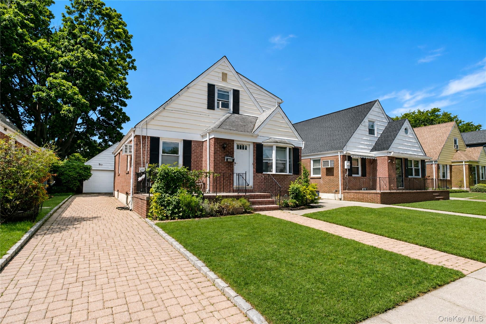 175 Latham Road Property Photo 2