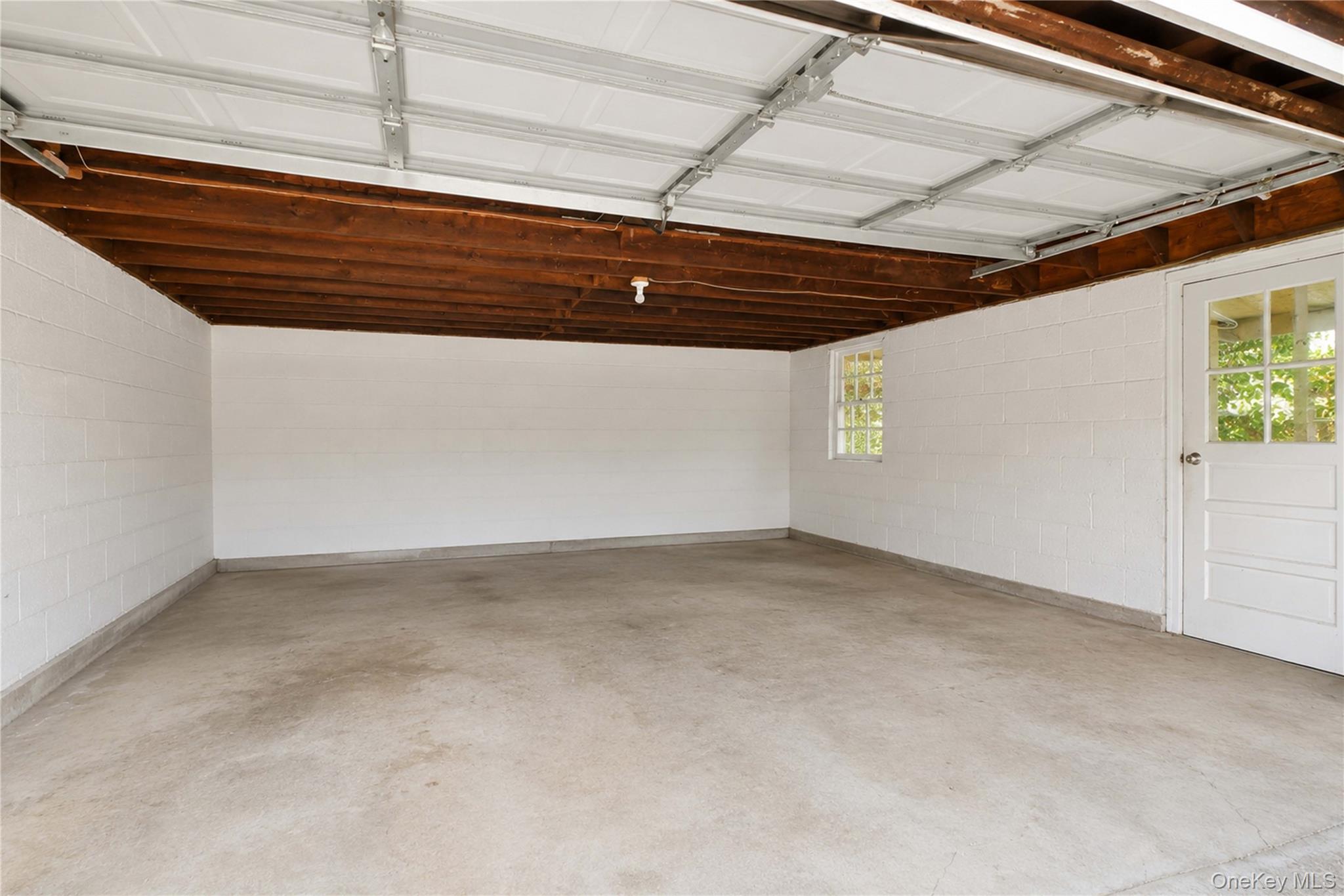 175 Latham Road Property Photo 36