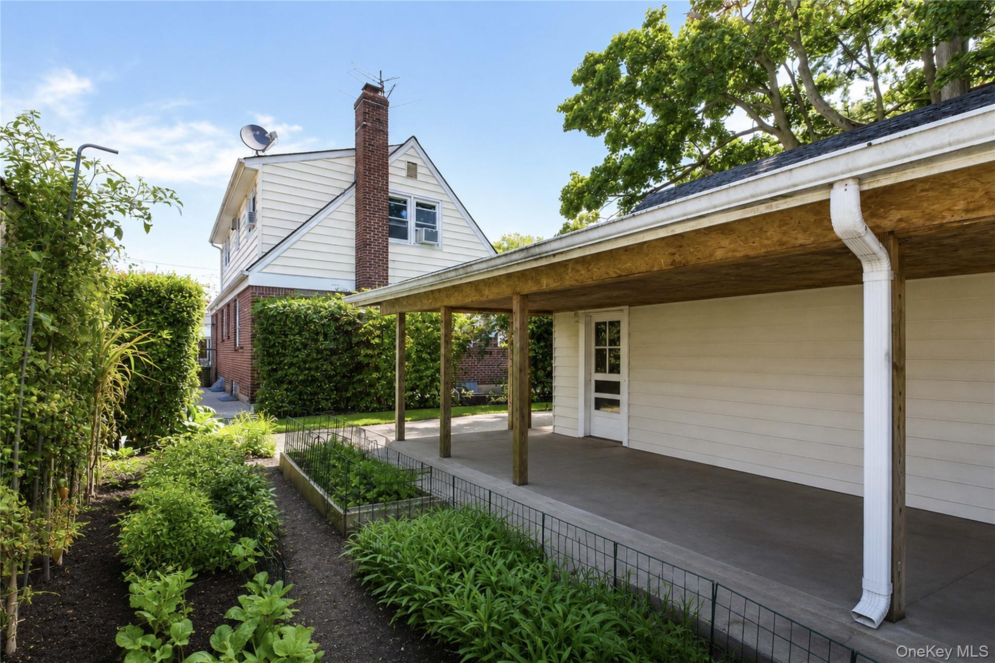 175 Latham Road Property Photo 43