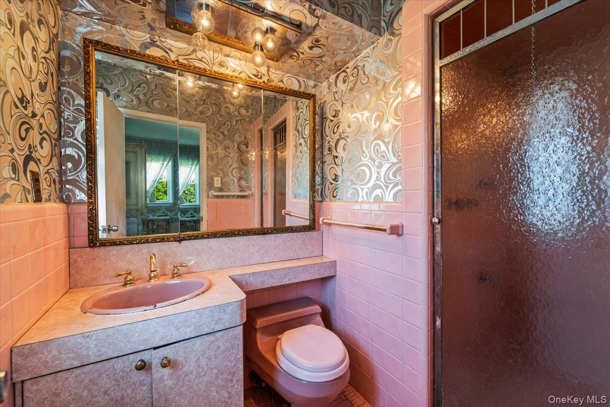 27-17 216th Street Property Photo 17
