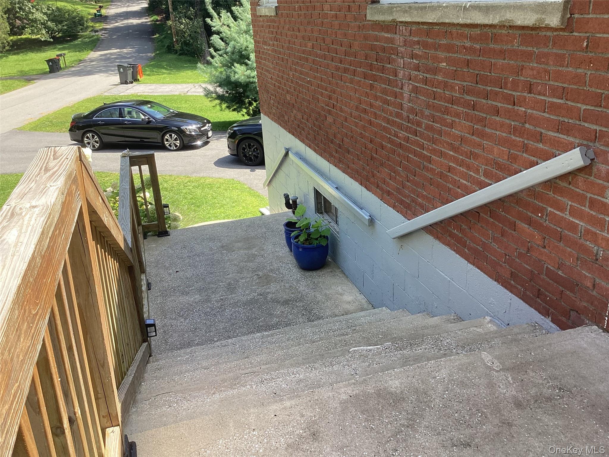65 Luty Drive Property Photo 28