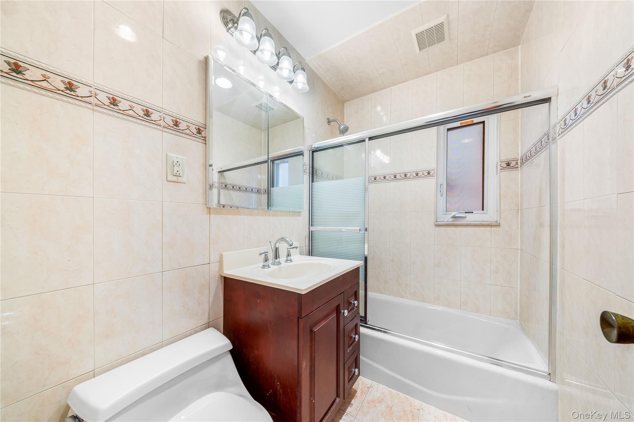 2031 36th Street Property Photo 12