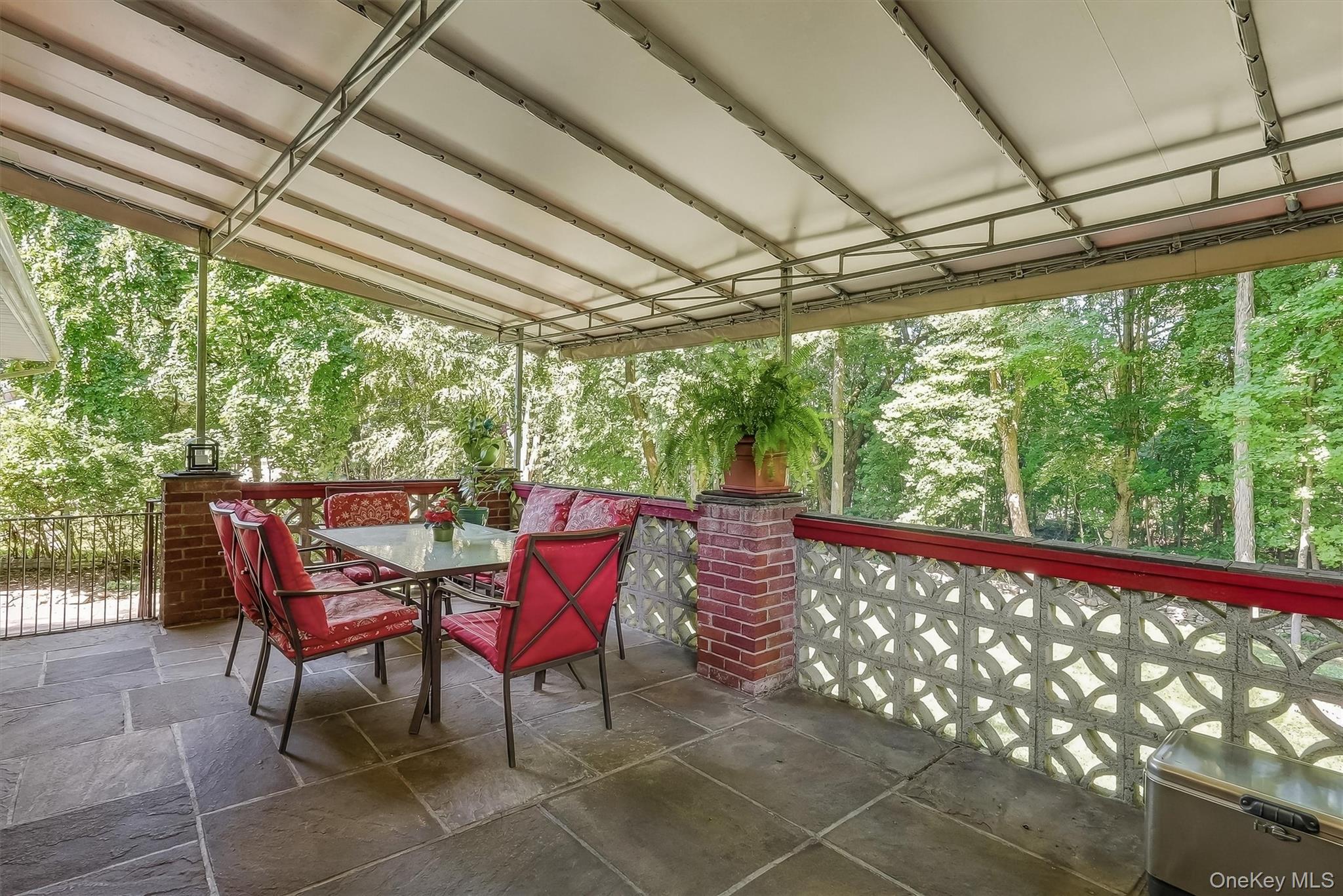 18 Fieldstone Lane Property Photo 25