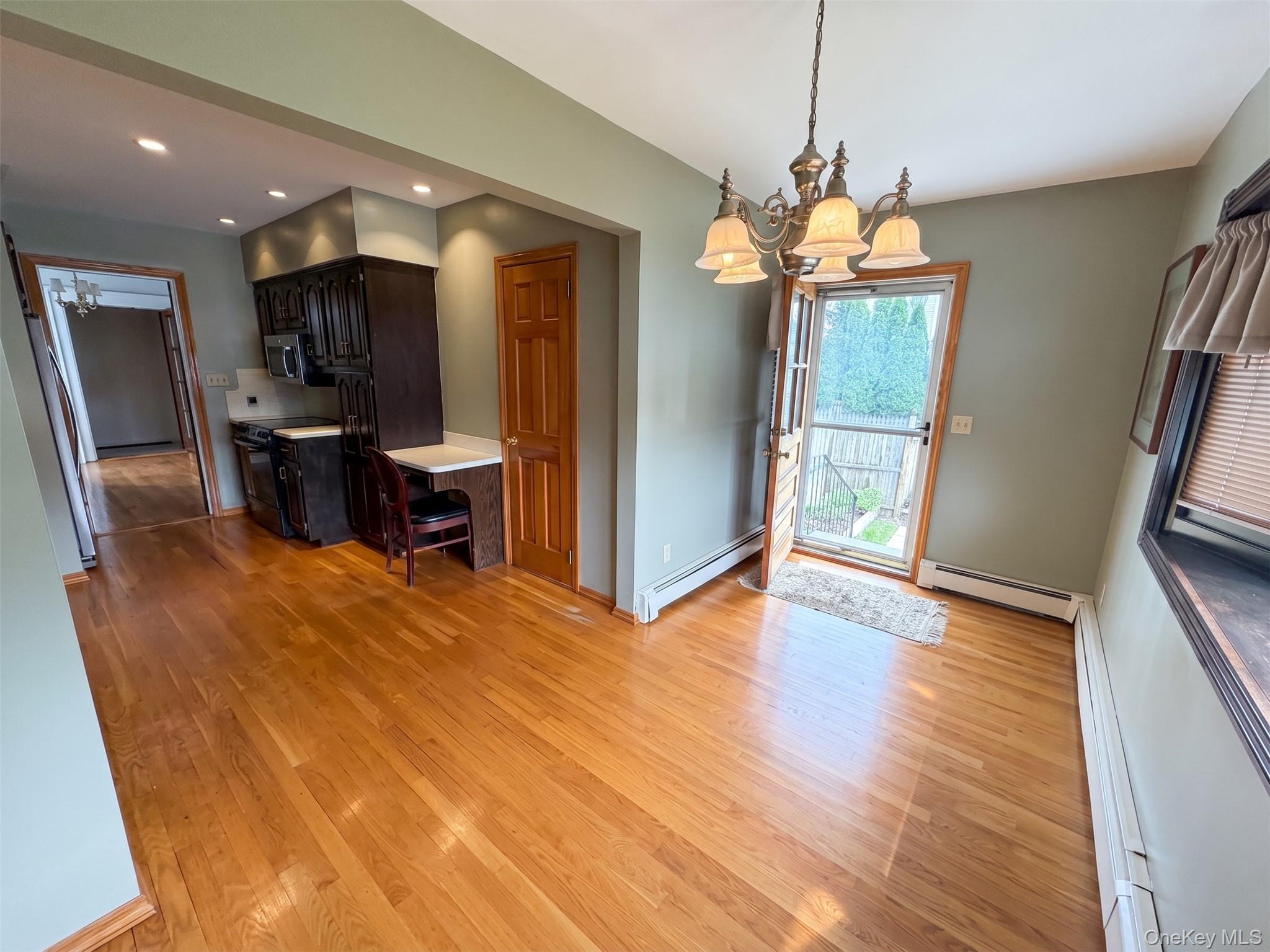 94 Fallwood Parkway Property Photo 17