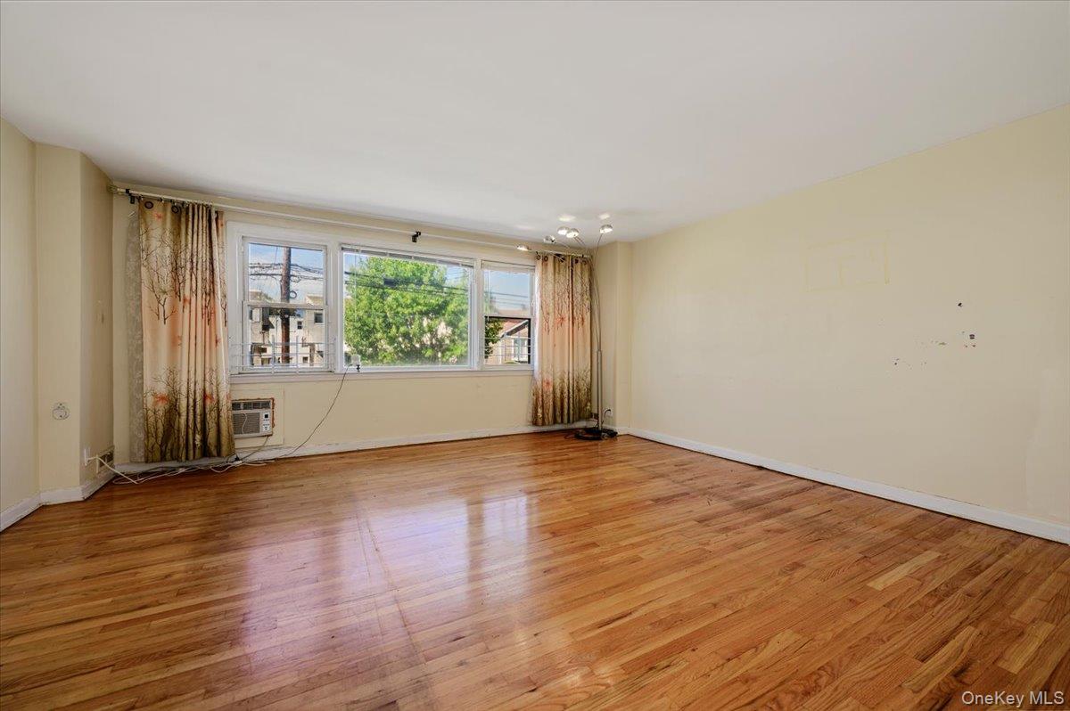 272 Brinsmade Avenue Property Photo 3