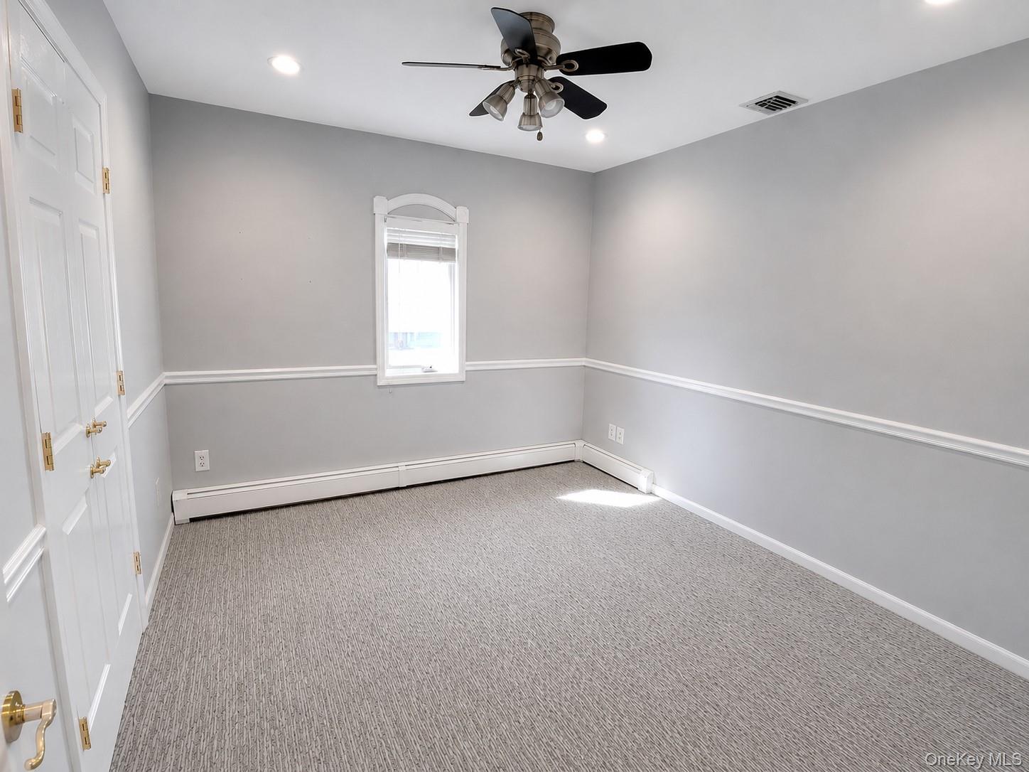 586 Harless Place Property Photo 20