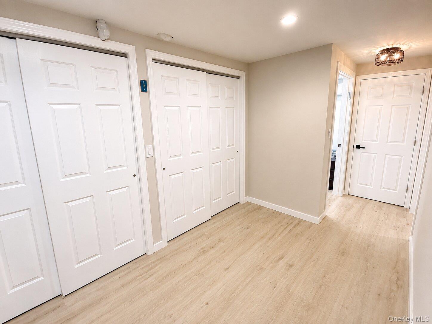 586 Harless Place Property Photo 28