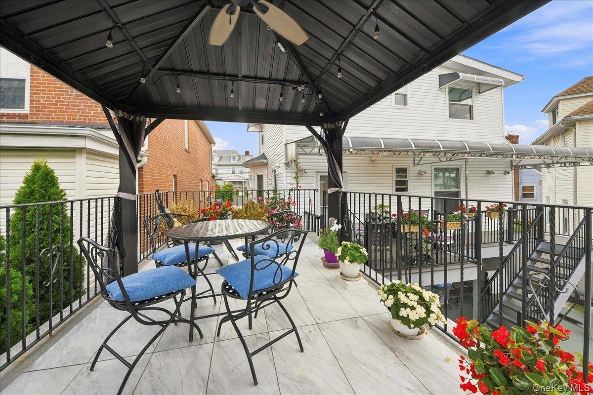 1366 Siegfried Place Property Photo 34