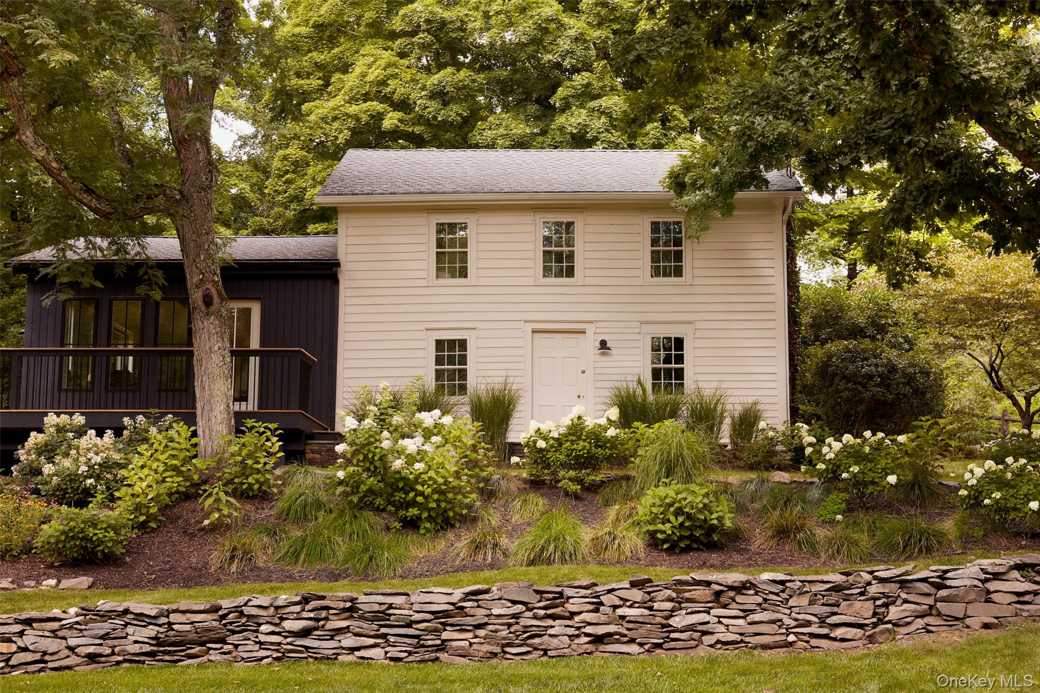 234 E Fallkill Road Property Photo 1