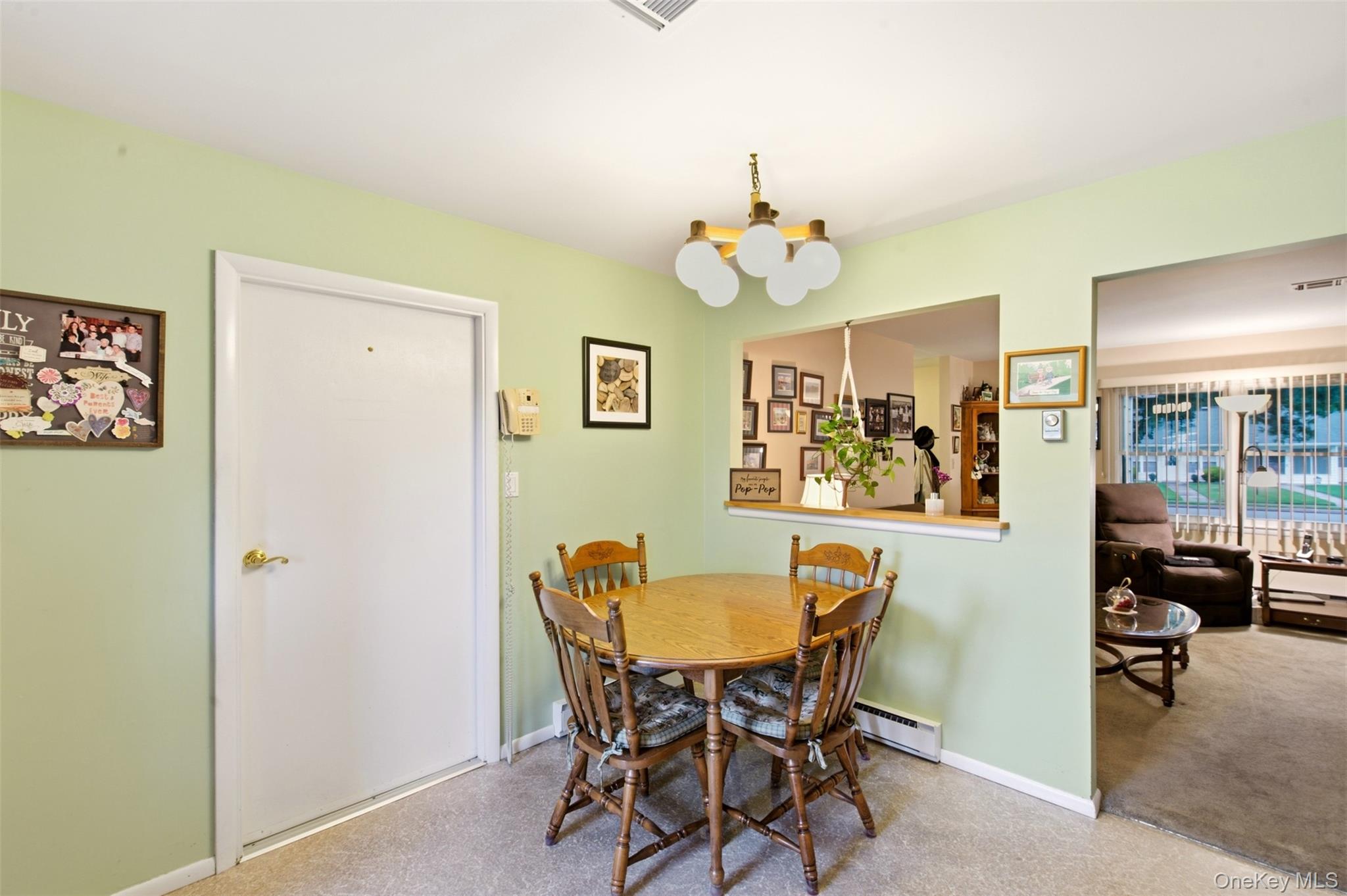 238 Blackpool Court A Property Photo 6