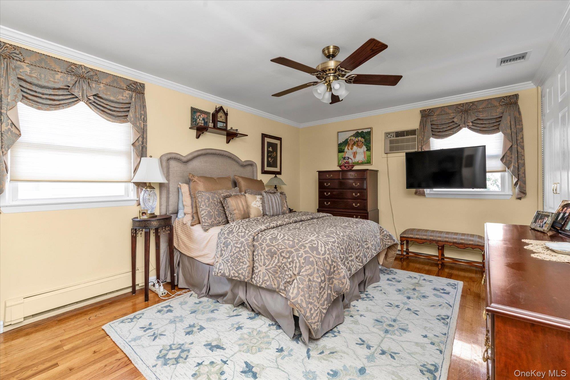 2781 S Saint Marks Avenue Property Photo 19