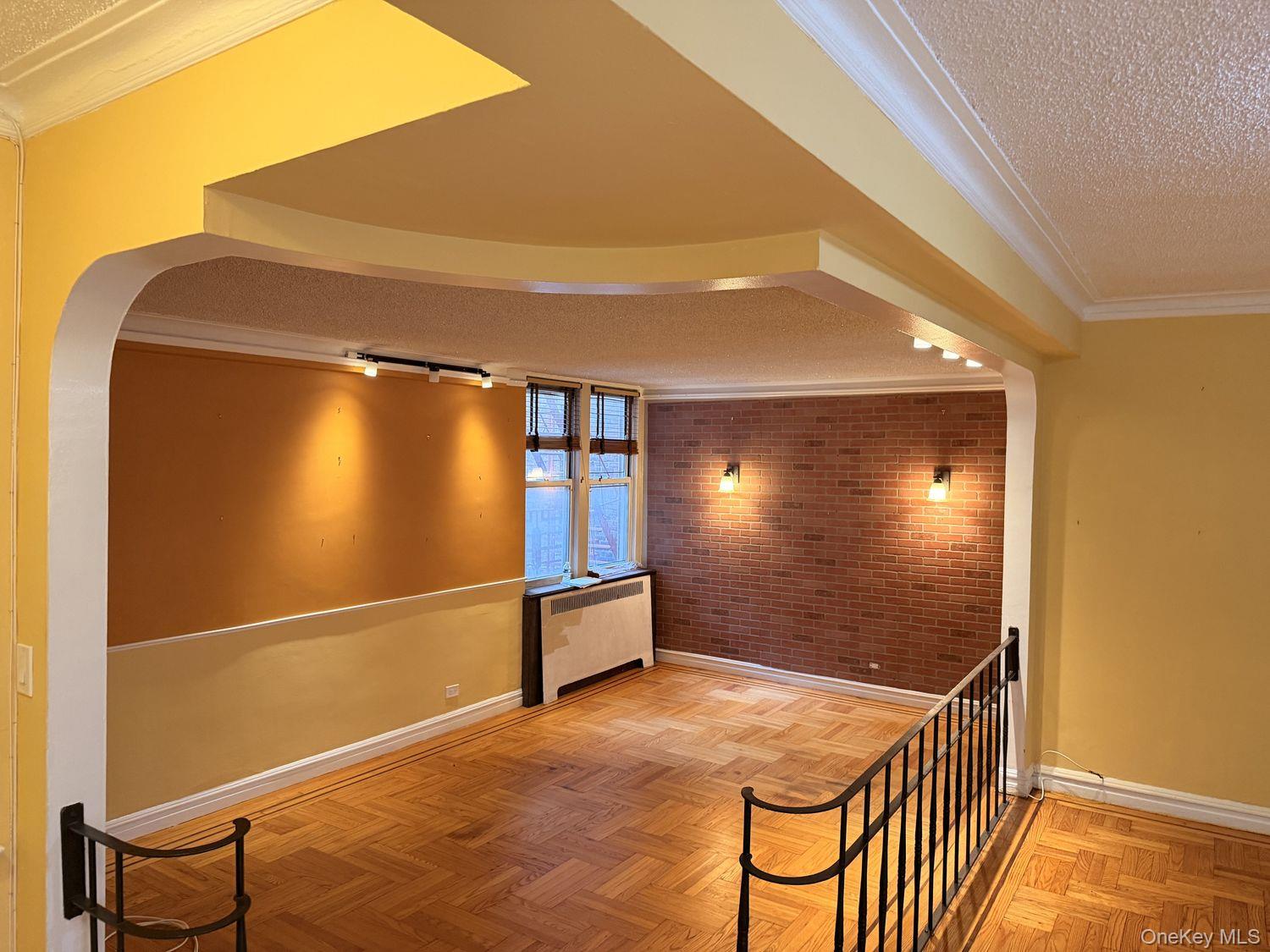 601 Pelham Parkway 108 Property Photo 9