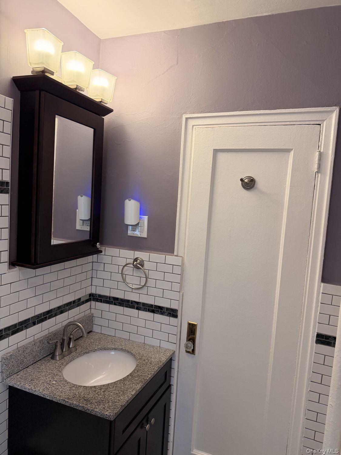 601 Pelham Parkway 108 Property Photo 19