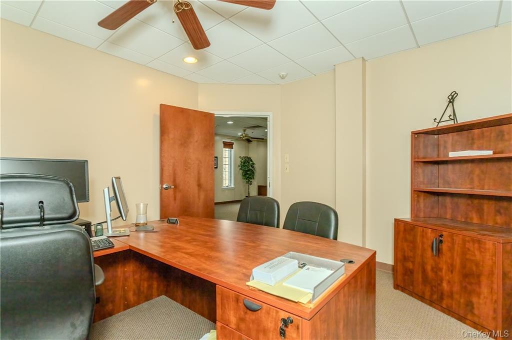 5 Fairlawn Drive Property Photo 2