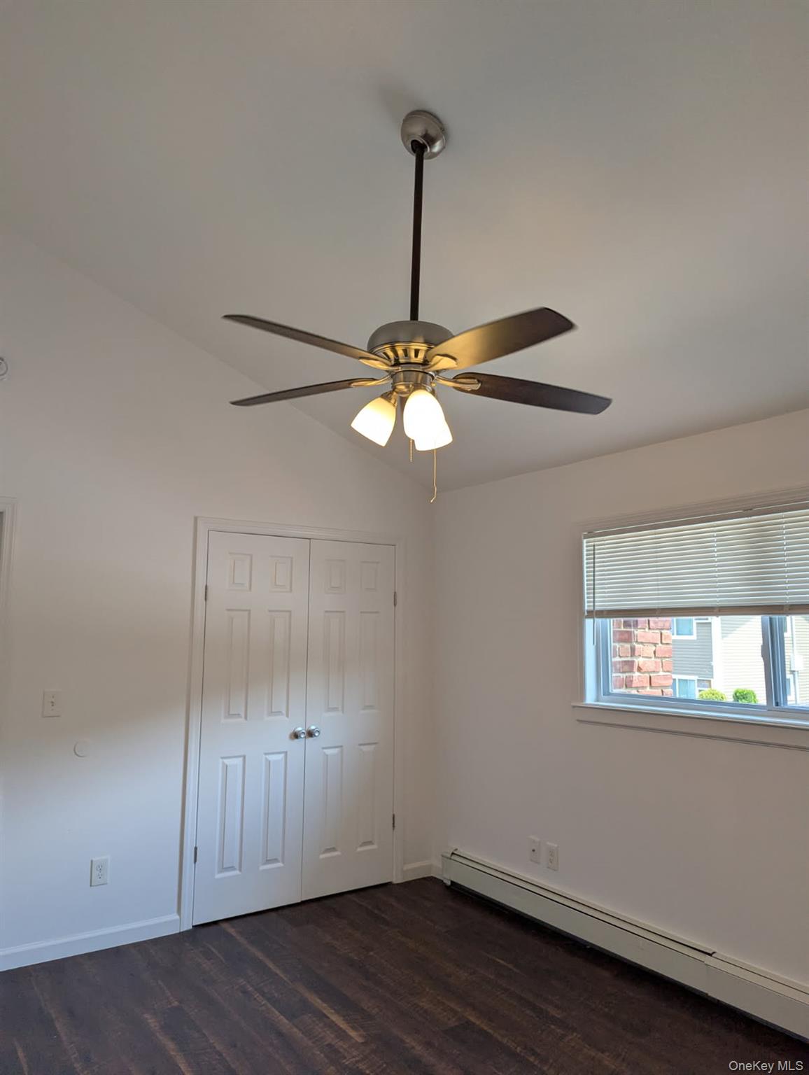 1727 N. Gardiner Drive Property Photo 4