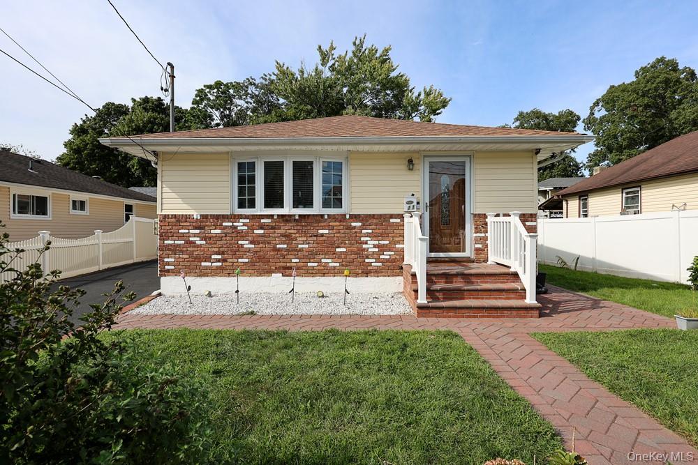 11 Valentine Street Property Photo 4