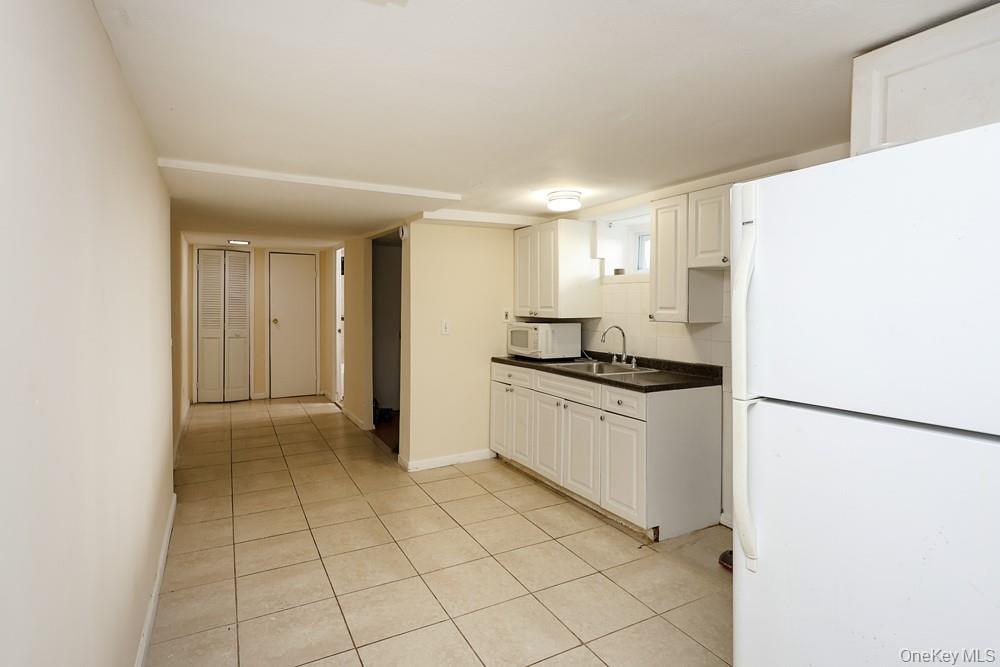 11 Valentine Street Property Photo 27