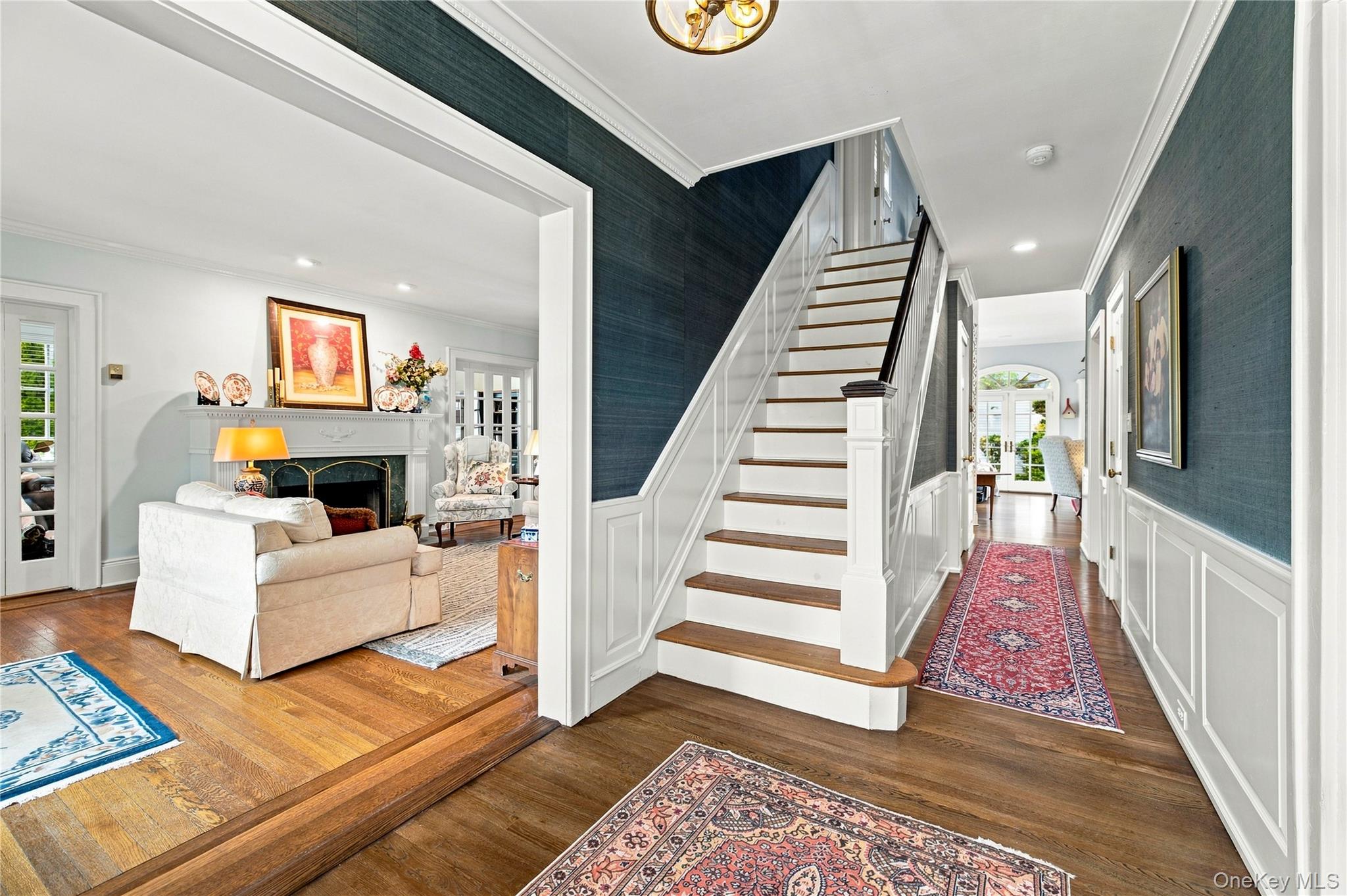 66 S Lewis Place Property Photo 4