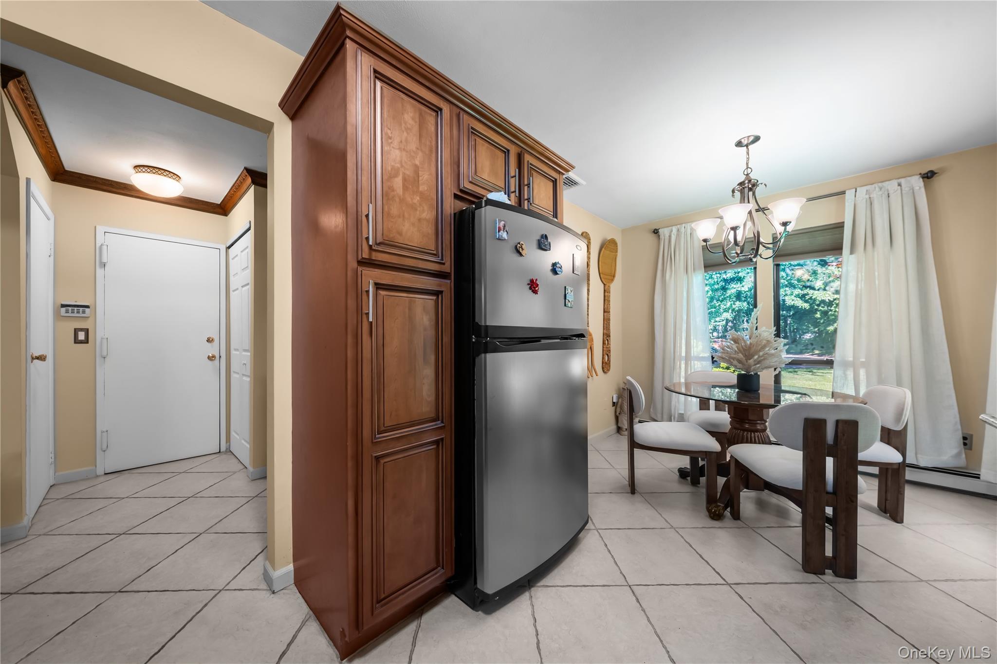 4 Lyndon Court Property Photo 6