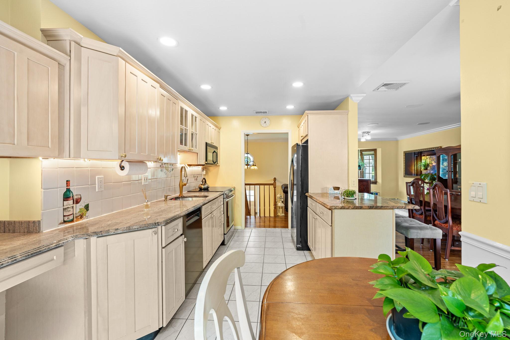3 Douglas Drive Property Photo 10