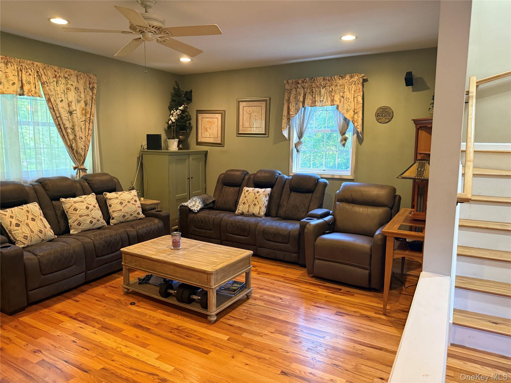 10 Jay Court Property Photo 5