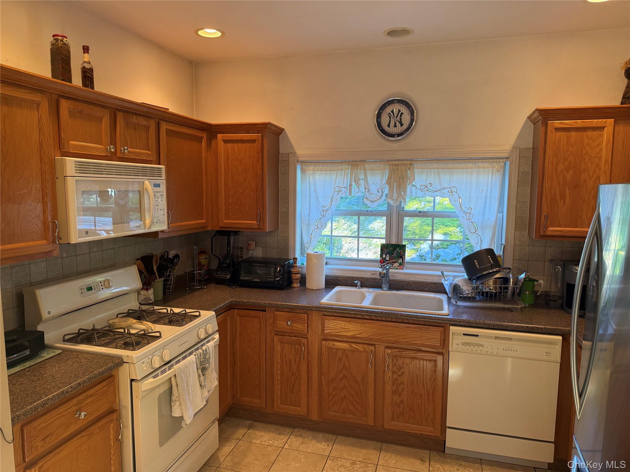 10 Jay Court Property Photo 15