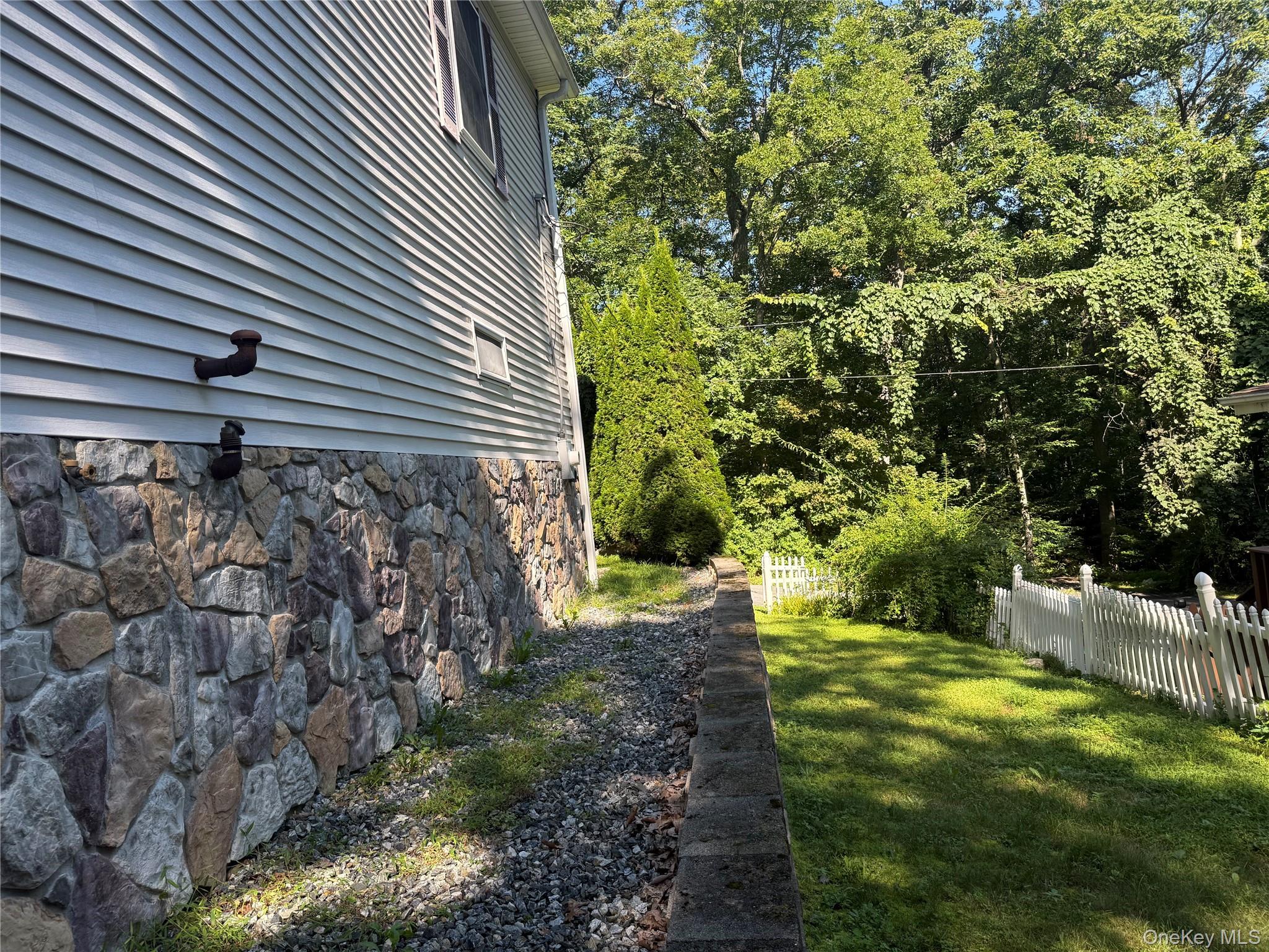 10 Jay Court Property Photo 36